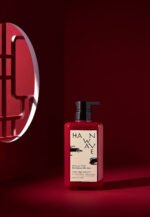 HANWAVE Scalp Revitalising Shampoo – plaukų ir galvos odos balansuojantis šampūnas su 21 augaliniu ekstraktu